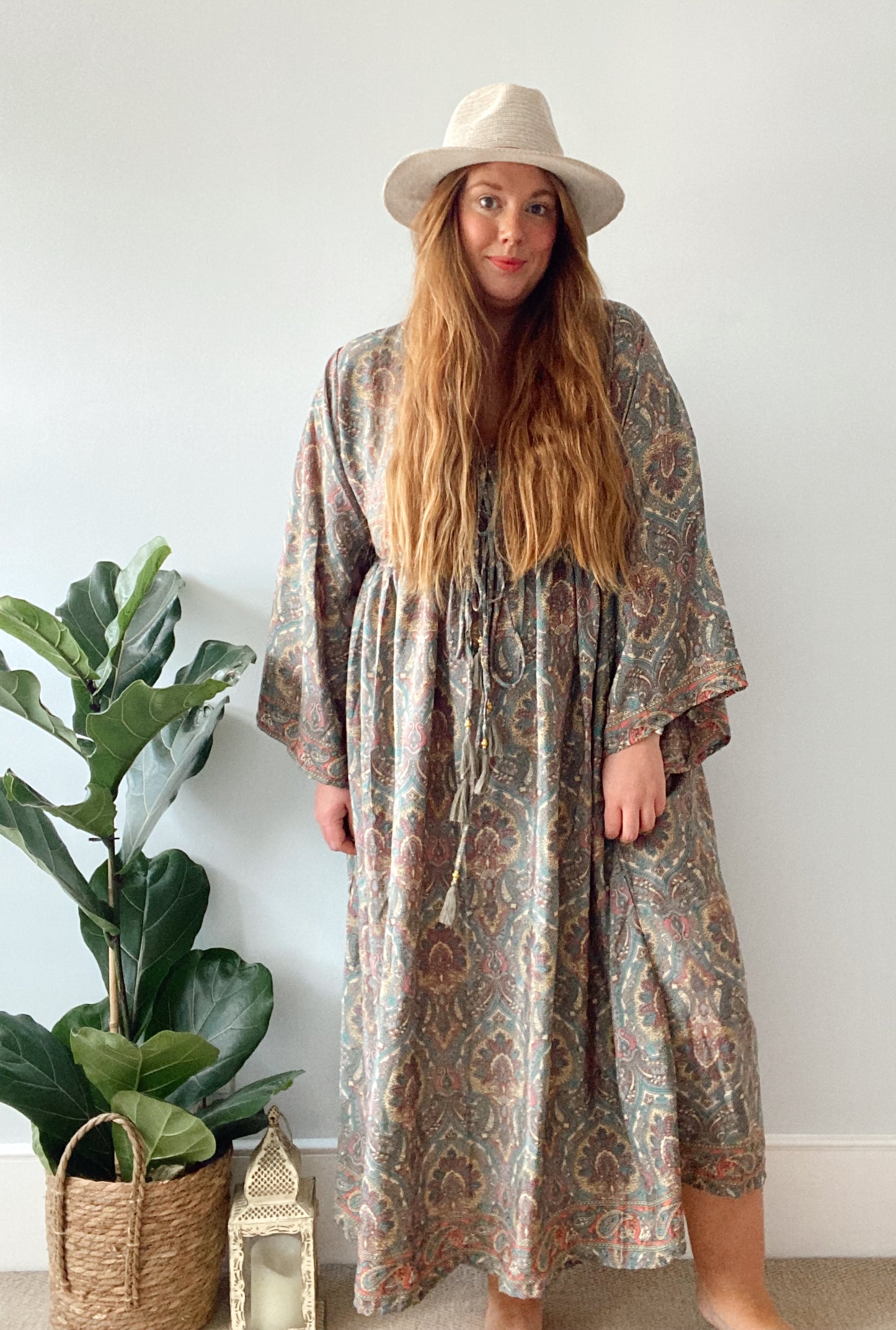 Nova grey pink paisley-print boho silk dress