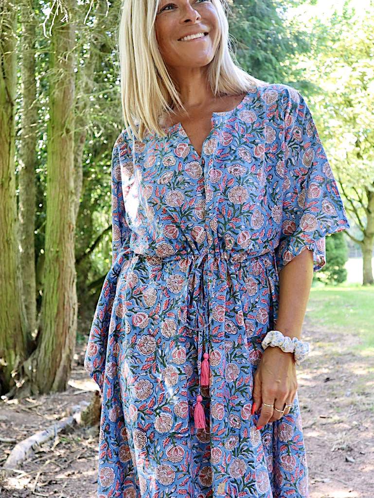 Eden bohemian floral-print blue cotton maxi kaftan//dress free sizeDRESSES