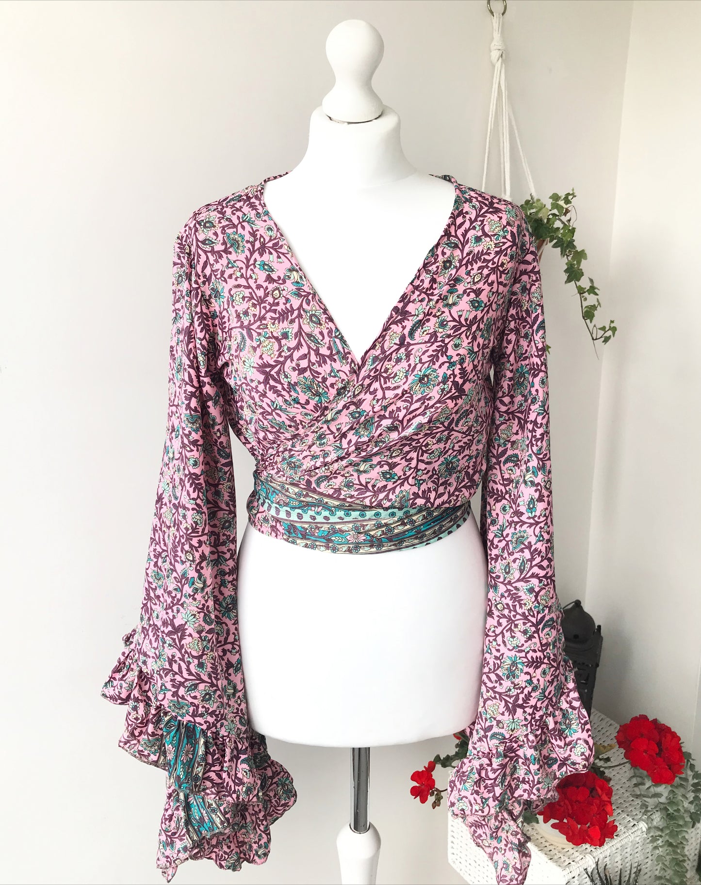 Stevie floral-print pink silk wrap tie frill-sleeve topblouse