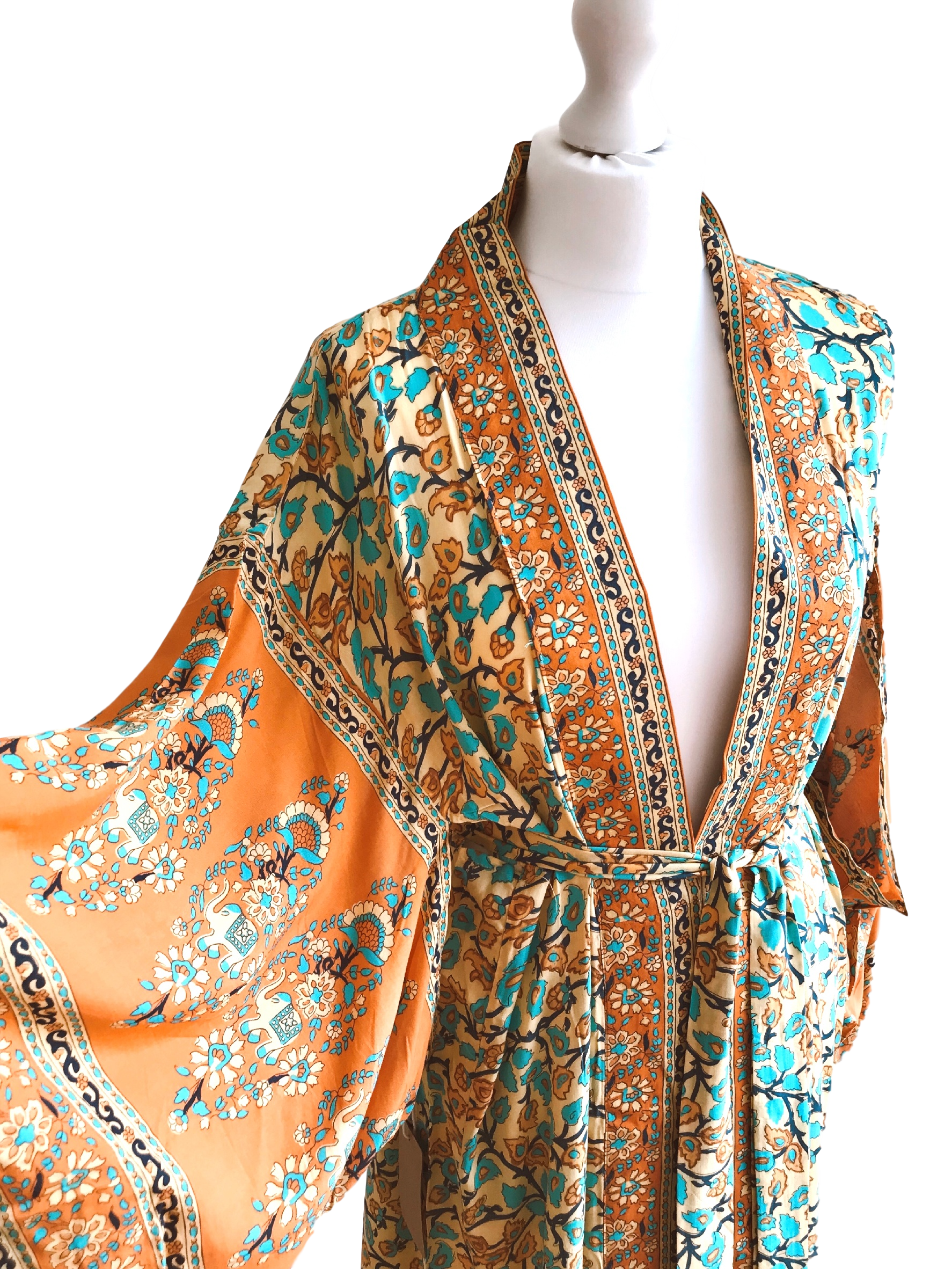 Ren floral-print bohemian kimono//cover-up//wrap dressKIMONO