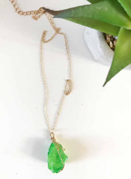 Natural stone fluorite gold-tone chain bohemian pendant necklacenecklace