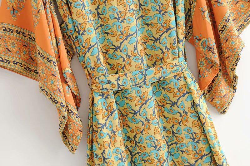 Ren floral-print bohemian kimono//cover-up//wrap dressKIMONO