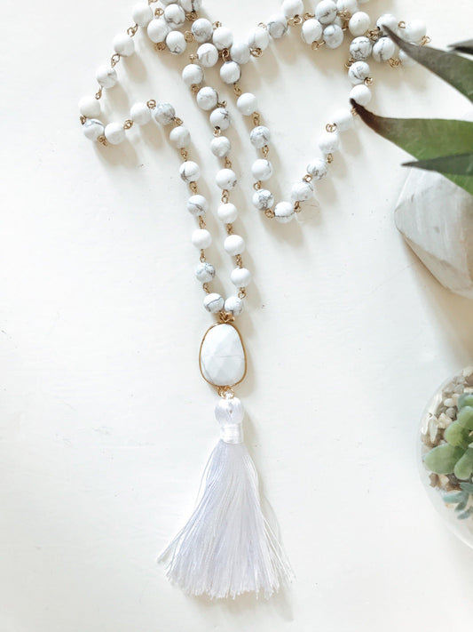 Natural stone white rosary chain bohemian tassel pendant necklacenecklace