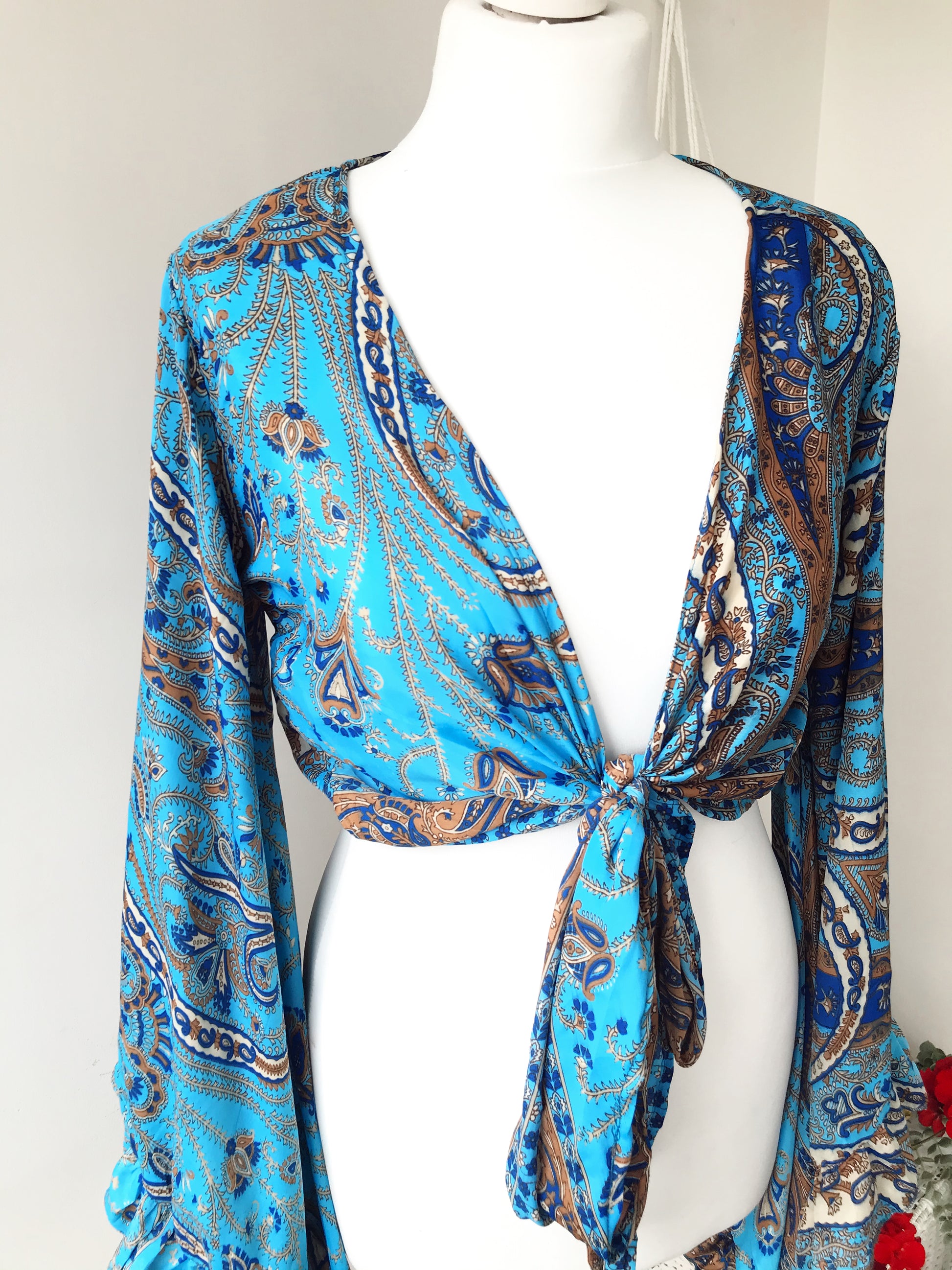 Stevie paisley-print sea-blue silk wrap tie frill-sleeve topblouse