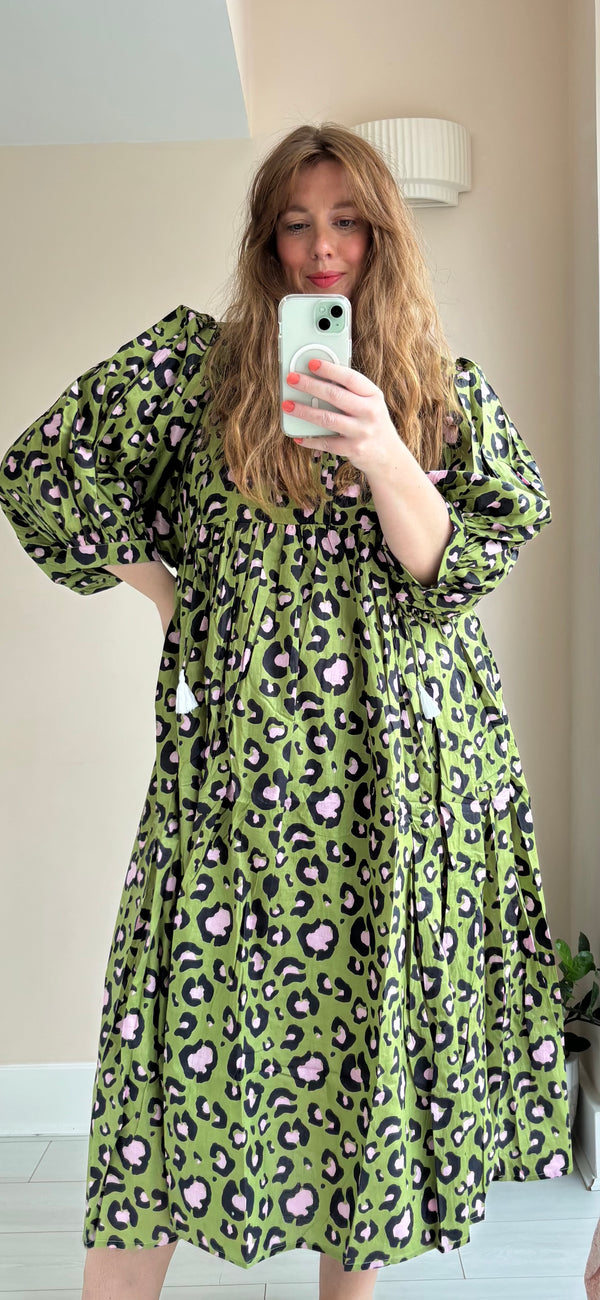 Leopard-print cotton dress green