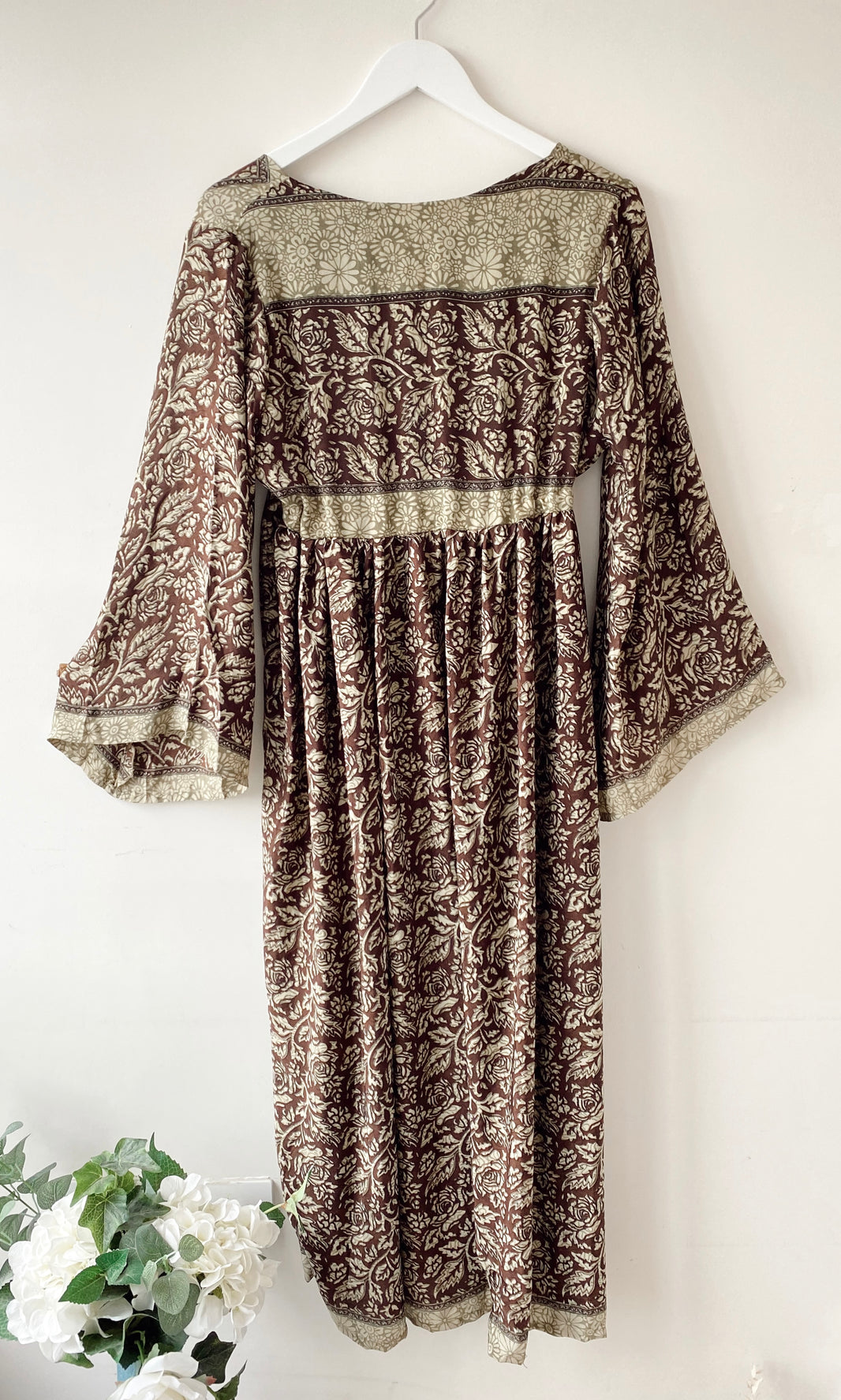 Shop boho dresses, tops, jumpsuits and sustainable clothing