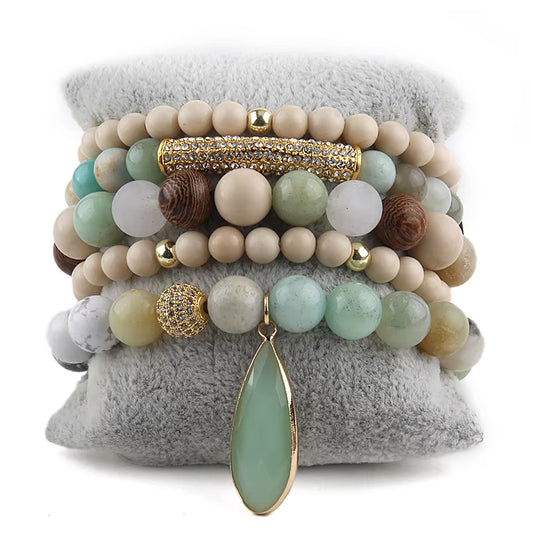 Green semi-precious stone bohemian bracelet