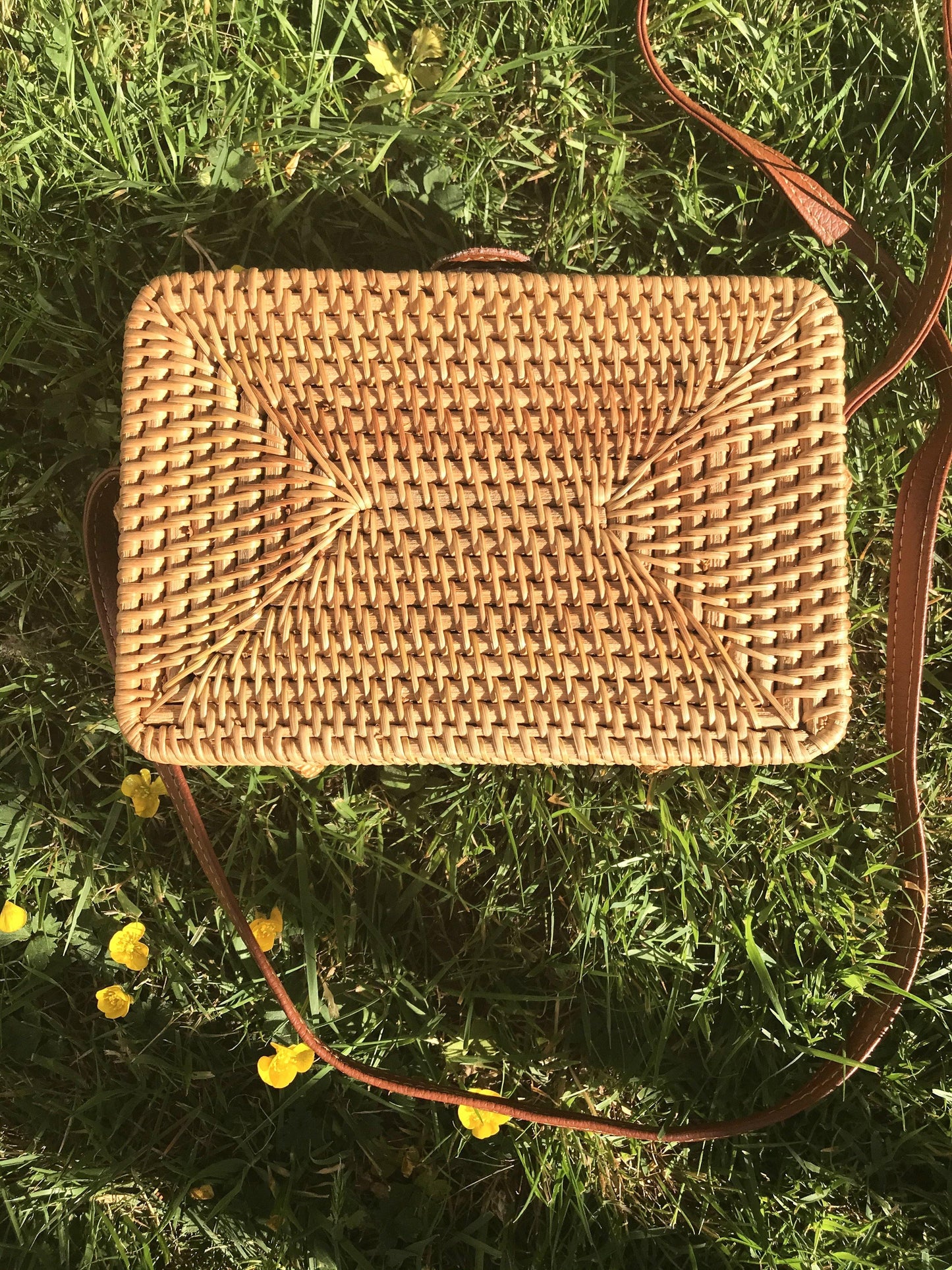 Box-style square rattan boho cross-body woven bagBAG