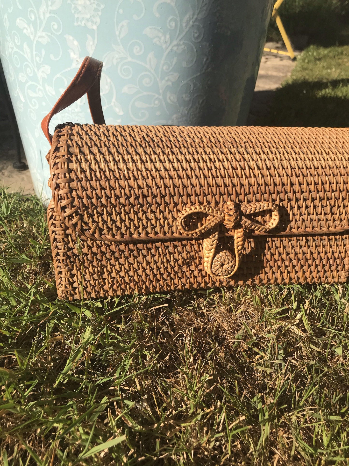 Box-style rattan boho cross-body woven bagBAG