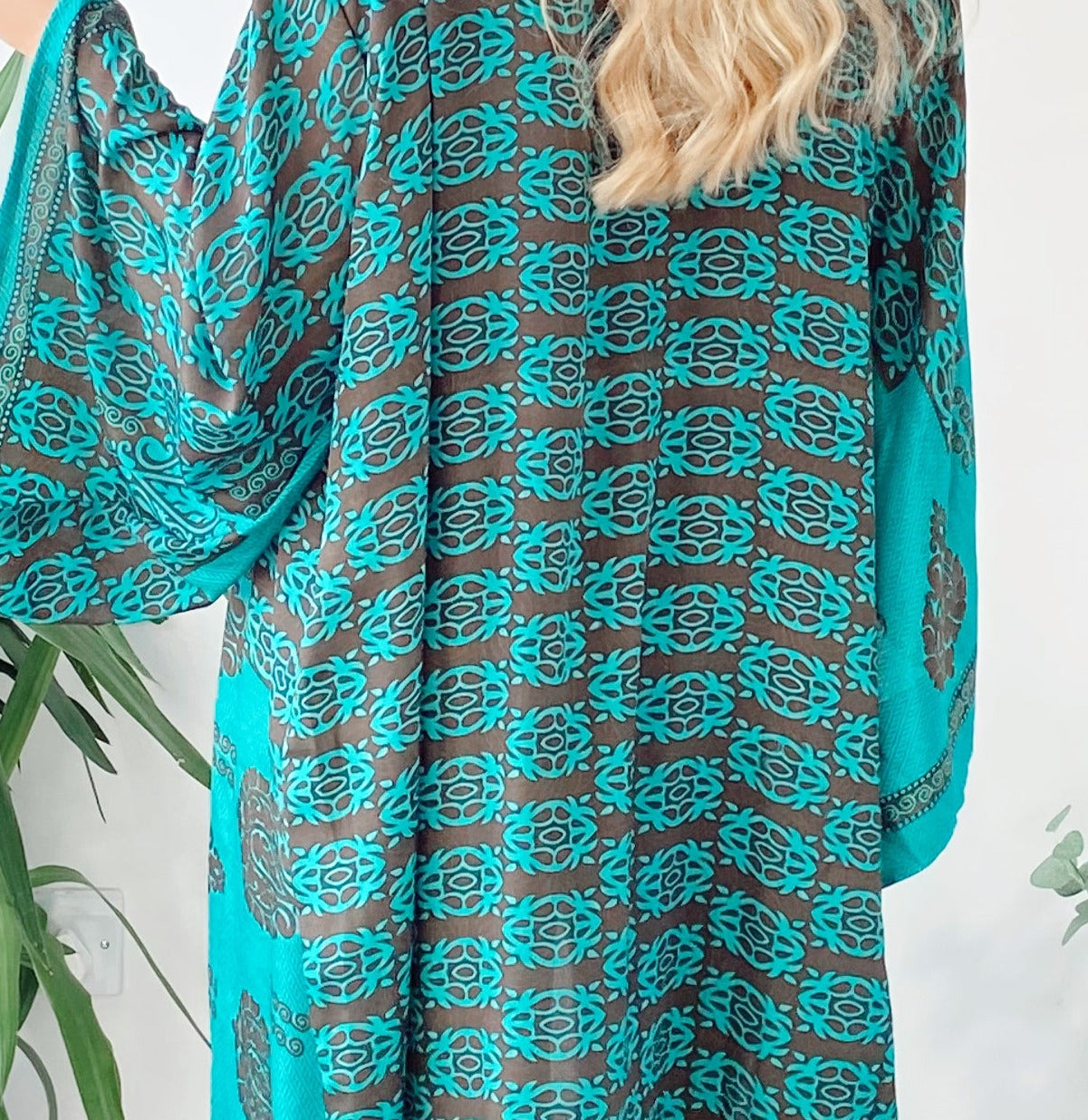 Laurel green print recycled-silk free-size kimono//robe UK 8-16DRESSES