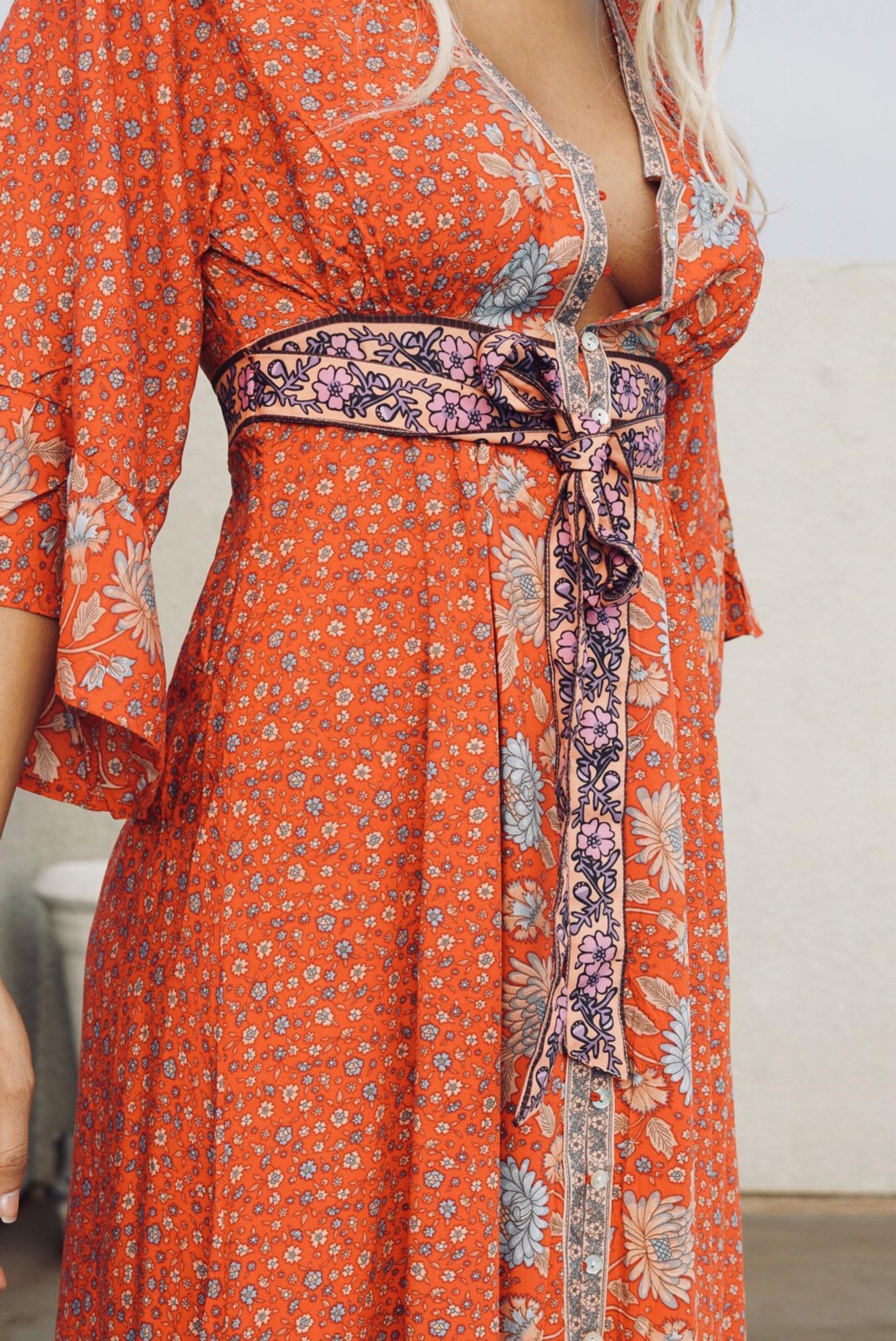 Lucy vintage-inspired boho floral-print dress//kimonoDRESSES