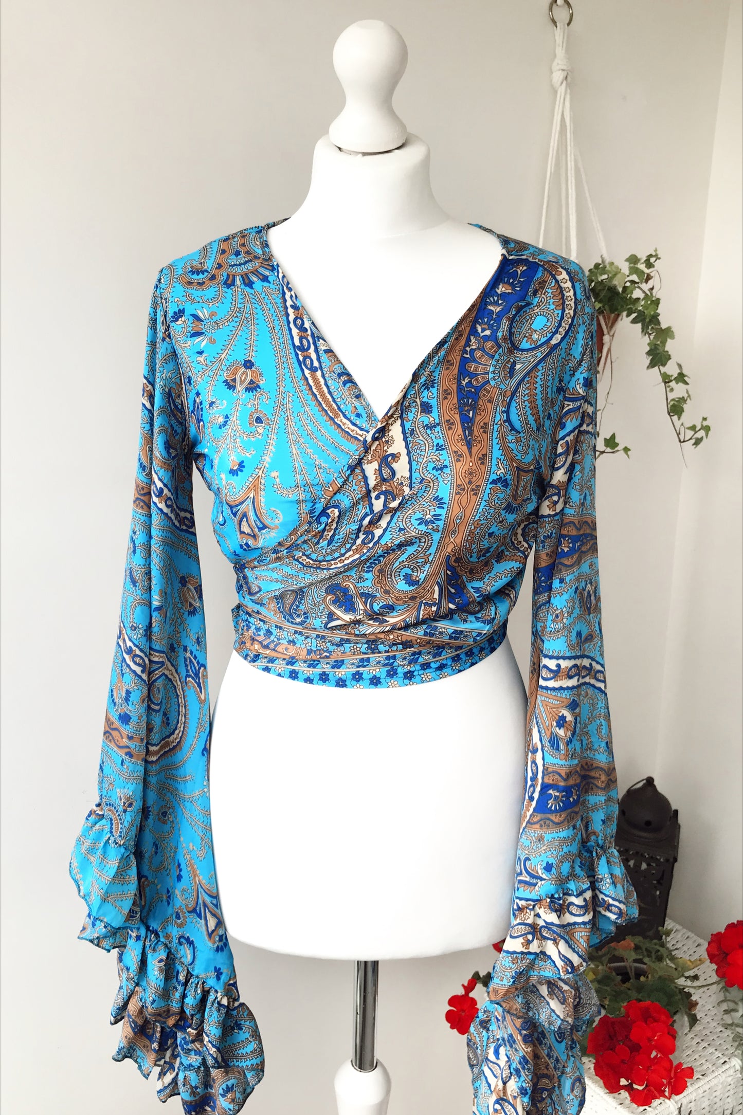 Stevie paisley-print sea-blue silk wrap tie frill-sleeve topblouse